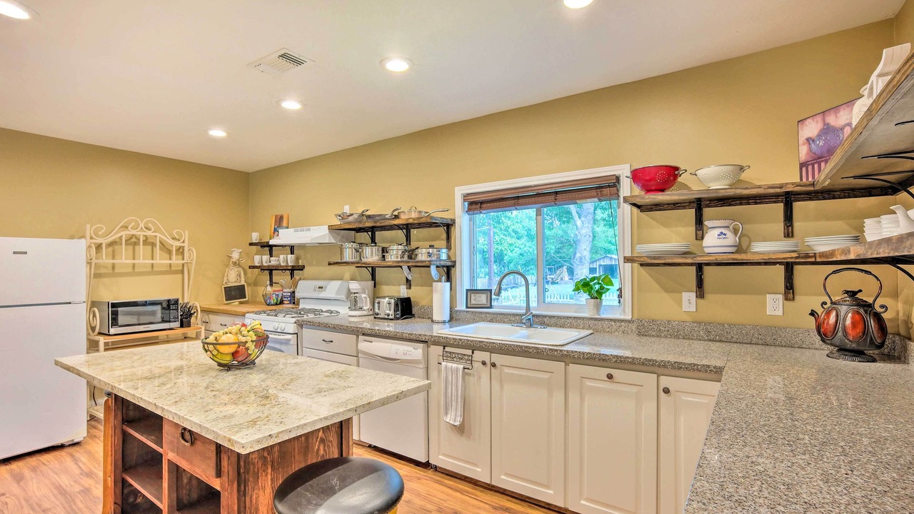 Photo of Kitchen in Brenham