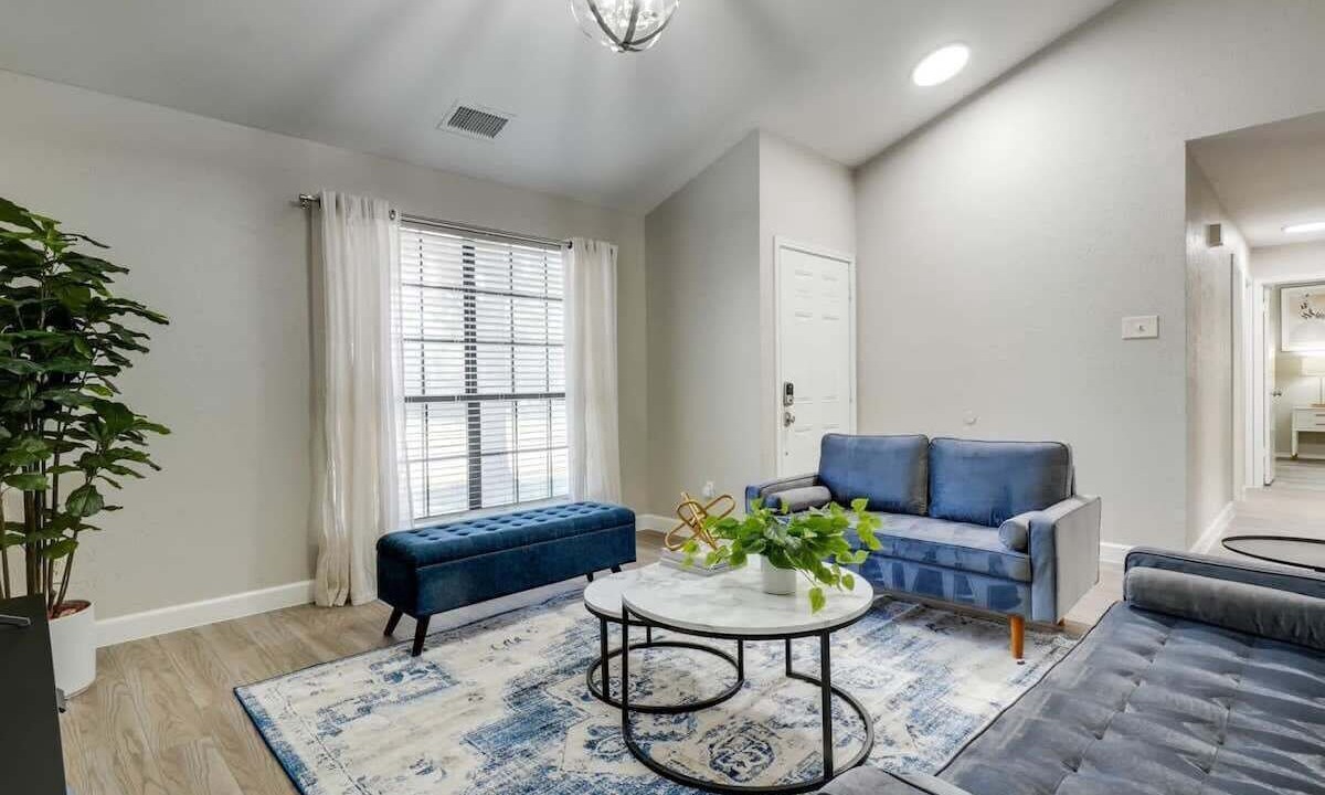Photo of Livingroom in Lewisville