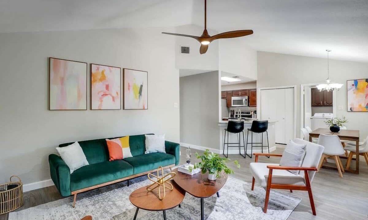 Photo of Livingroom in Lewisville