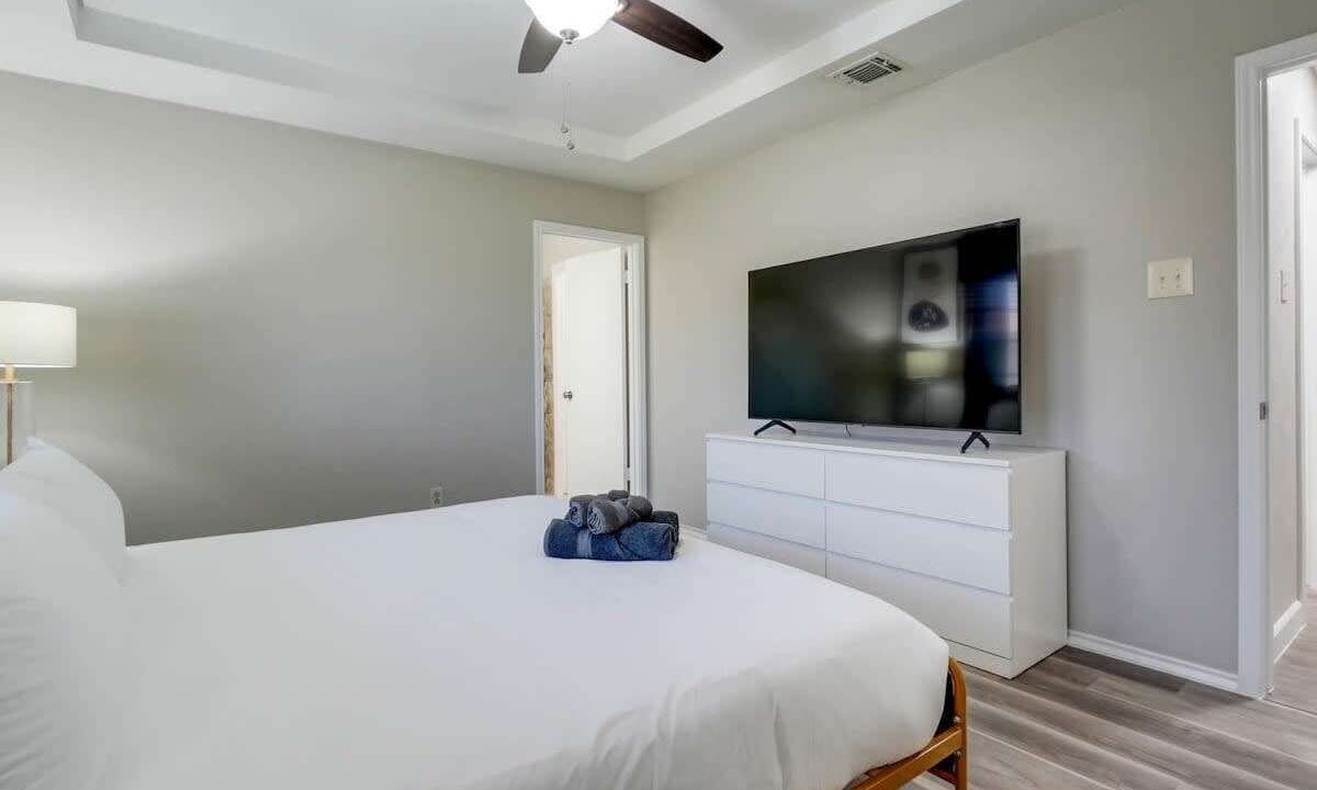 Photo of Bedroom in Lewisville
