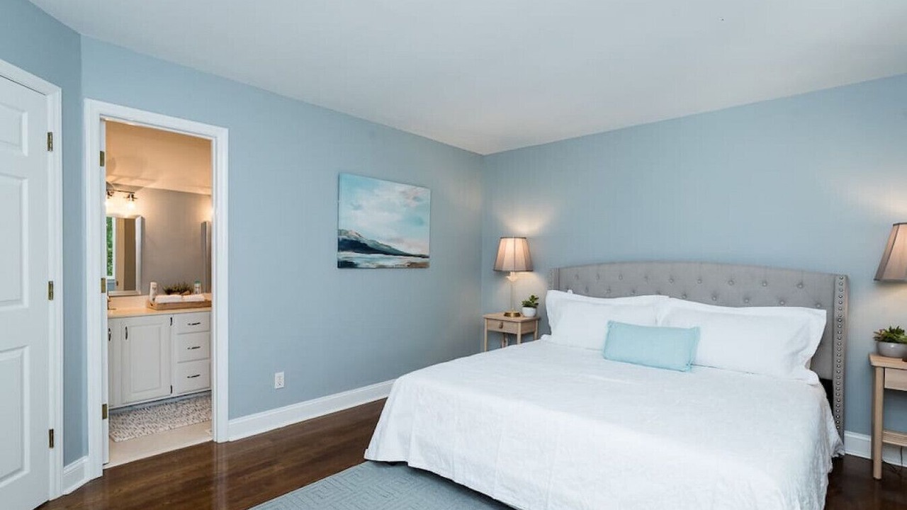 Photo of Bedroom in Chapel Hill