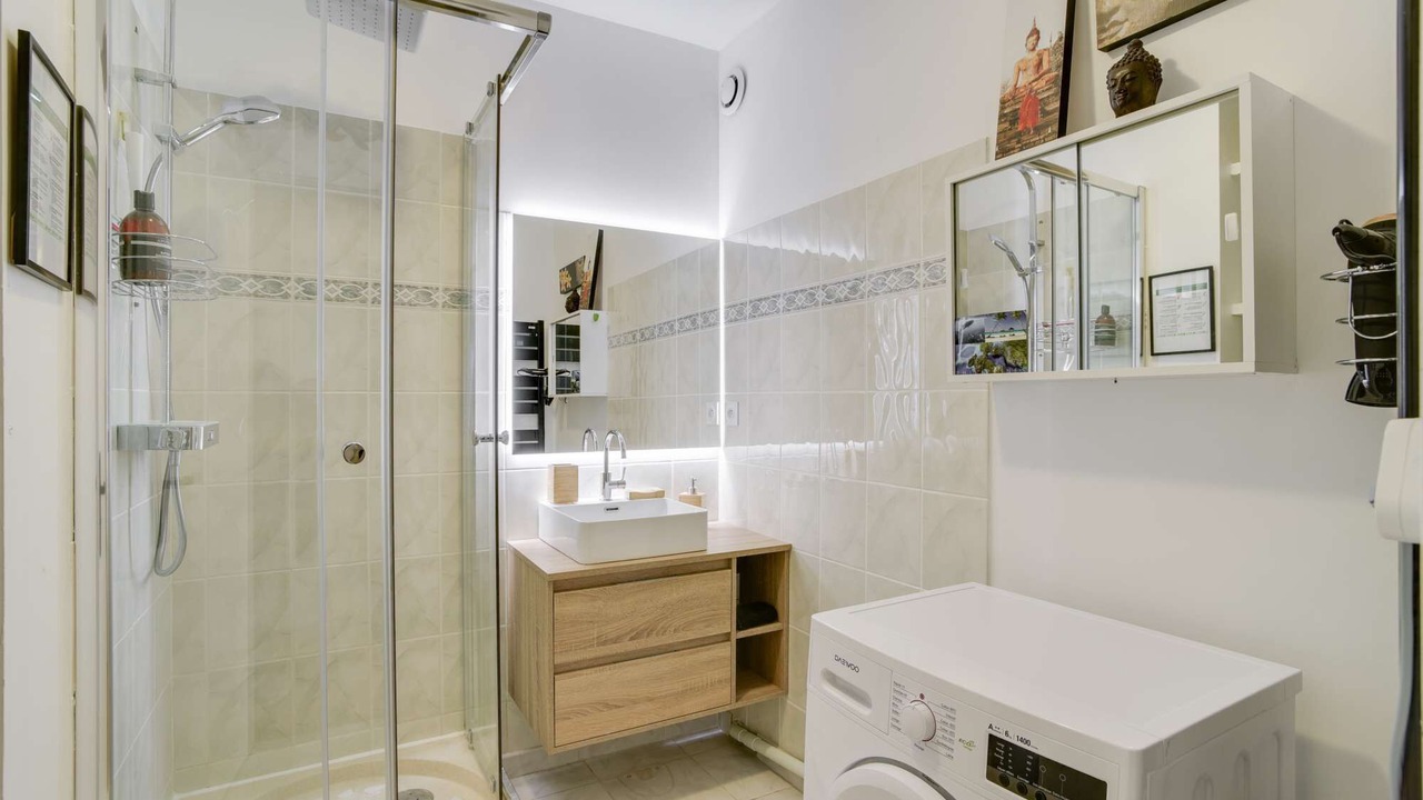 Photo of Bathroom in Centre Ville