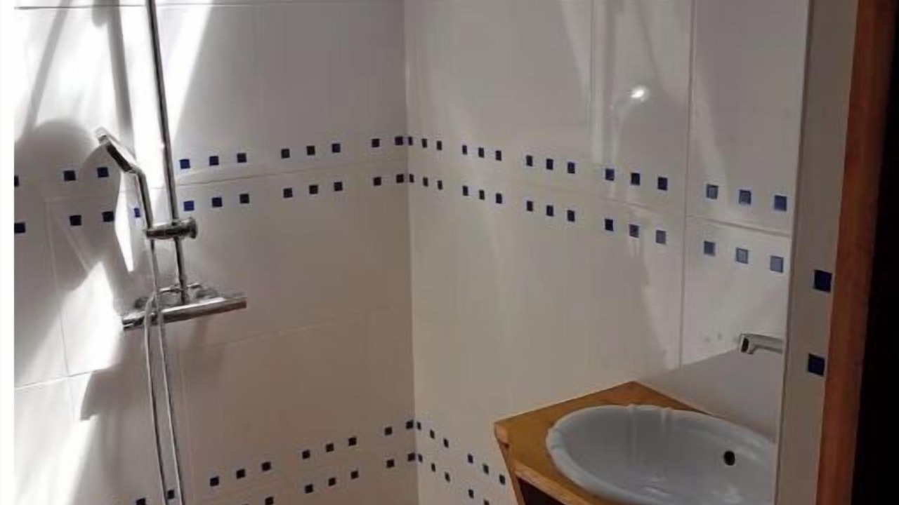 Photo of Bathroom in Gras