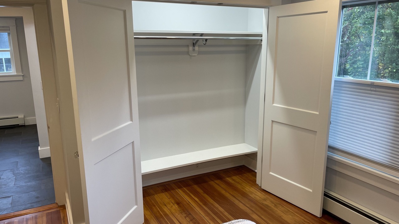 Photo of Bedroom in Jamestown