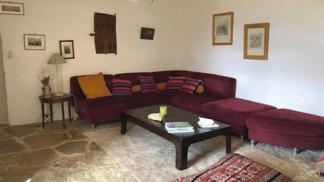 Photo of Livingroom in Rustrel