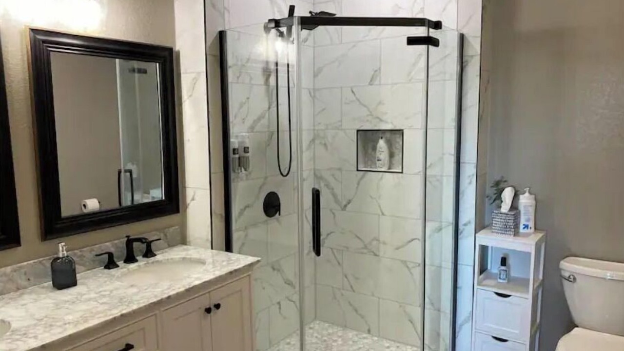 Photo of Bathroom in Glendo