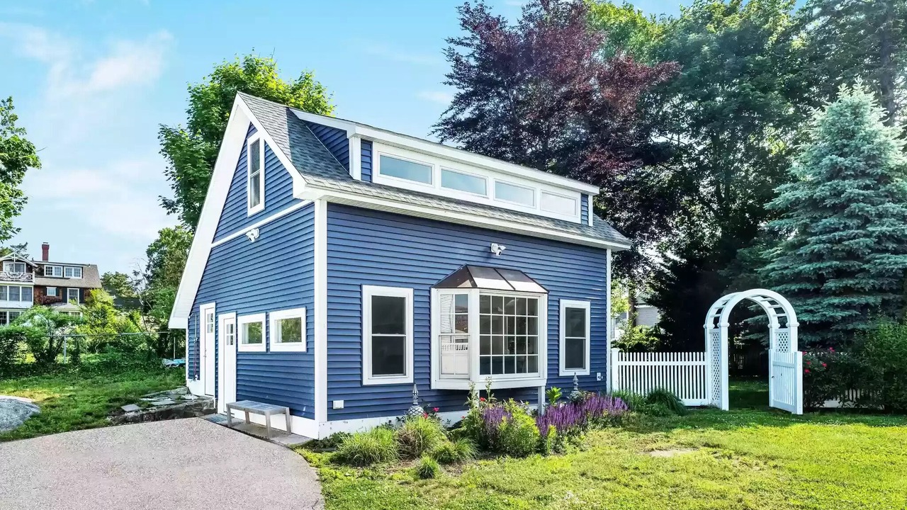 Photo of Outdoor in Madison Center