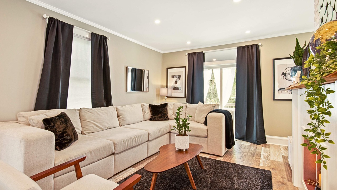 Photo of Livingroom in Richmond