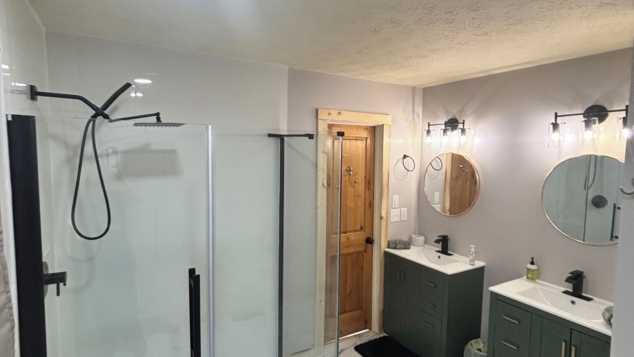 Photo of Bathroom in Valley Head
