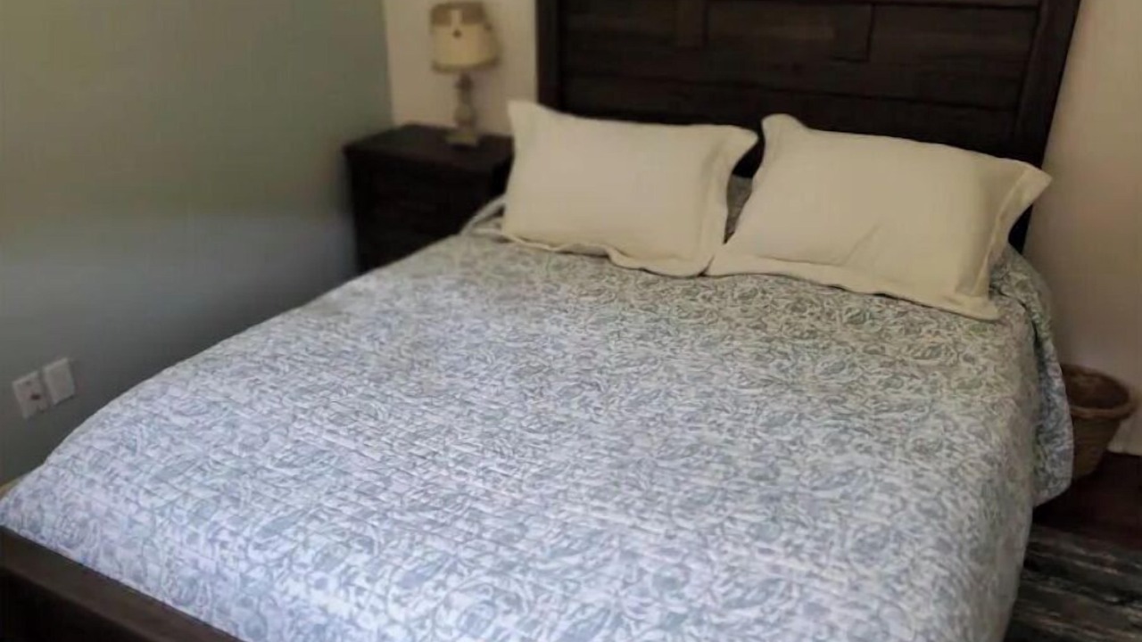 Photo of Bedroom in League City