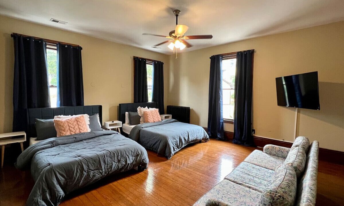 Photo of Bedroom in Five Points South