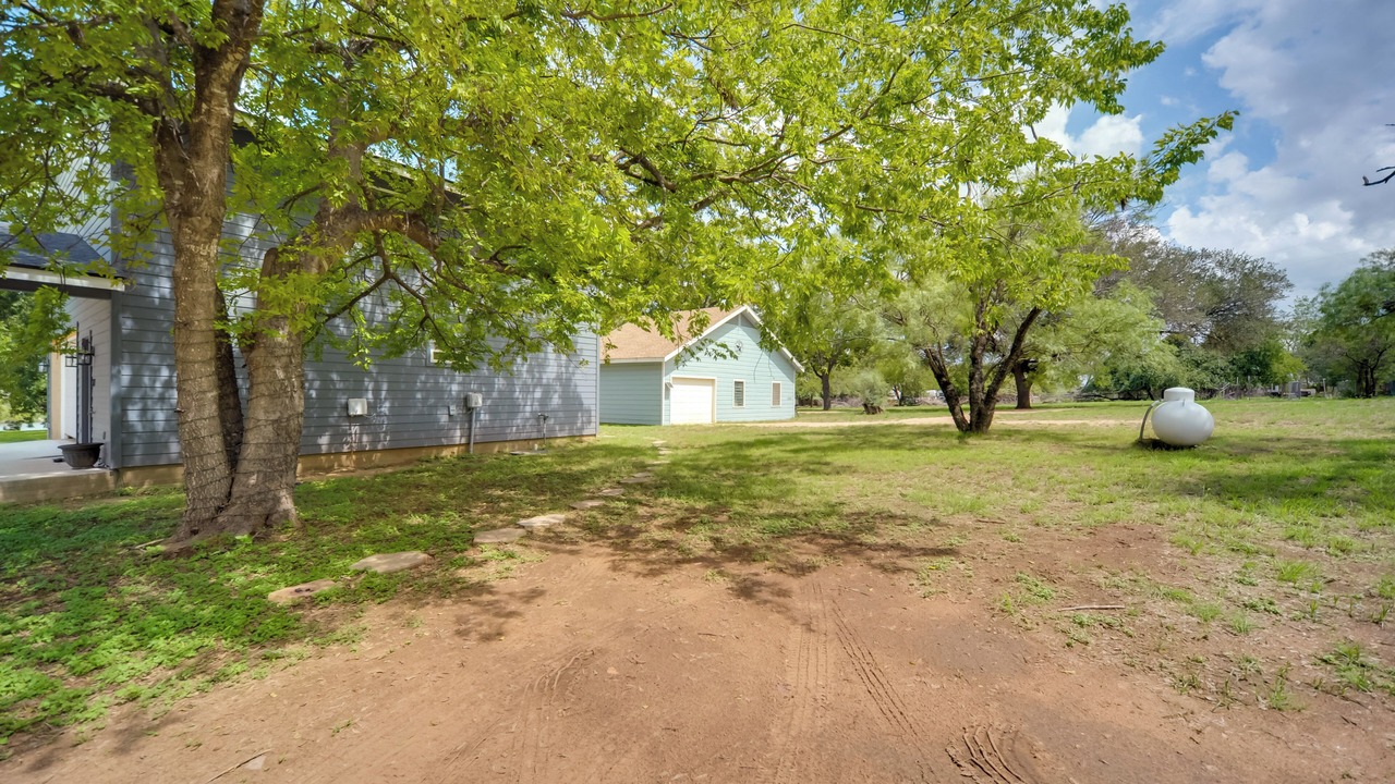 Photo of Others in Cottonwood Shores