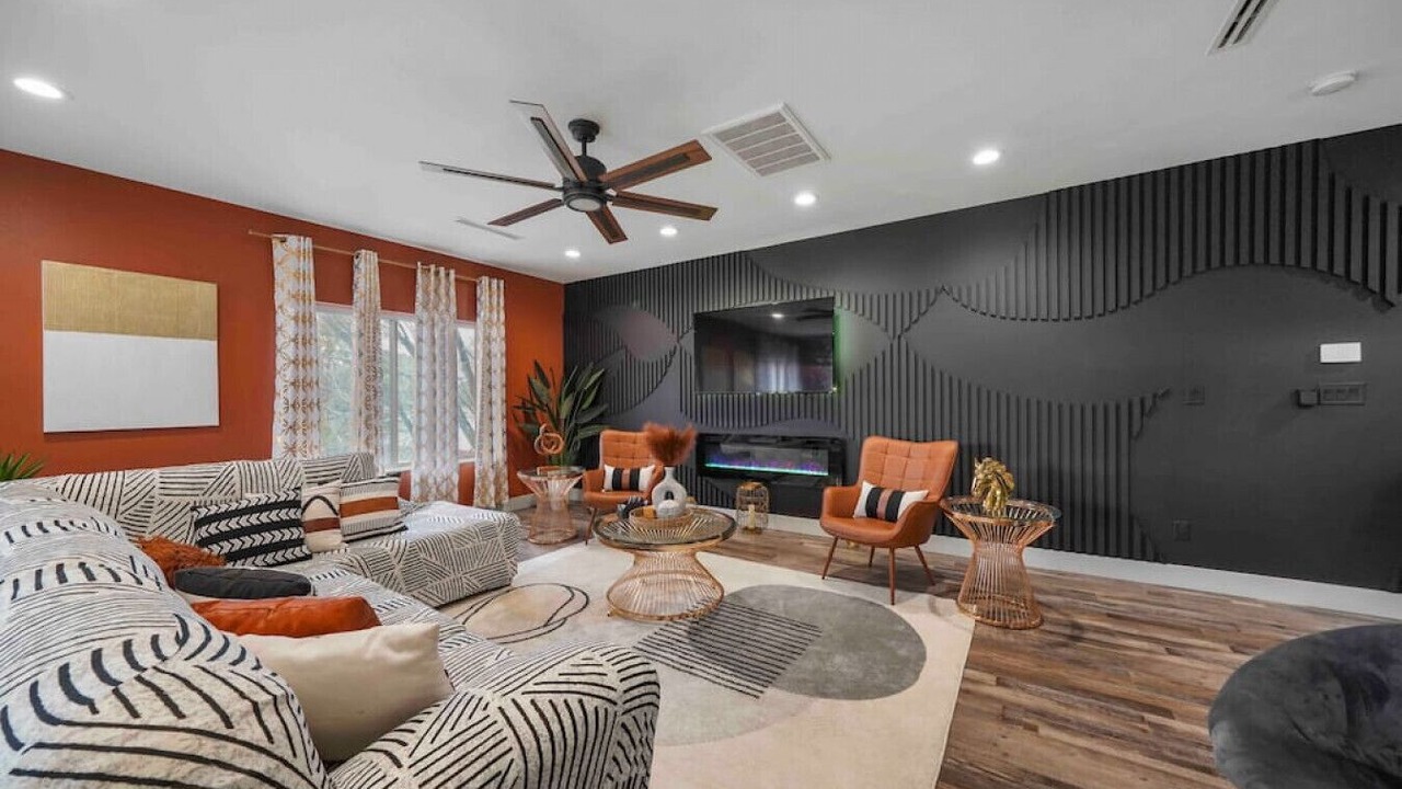 Photo of Livingroom in Foster Place