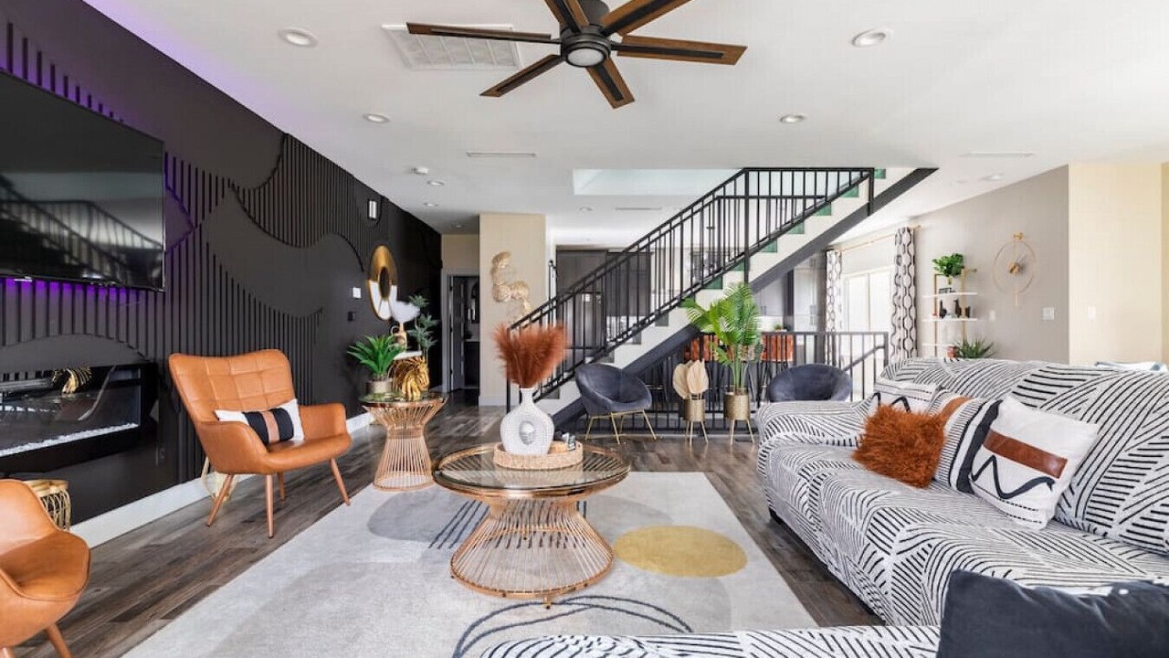 Photo of Livingroom in Foster Place