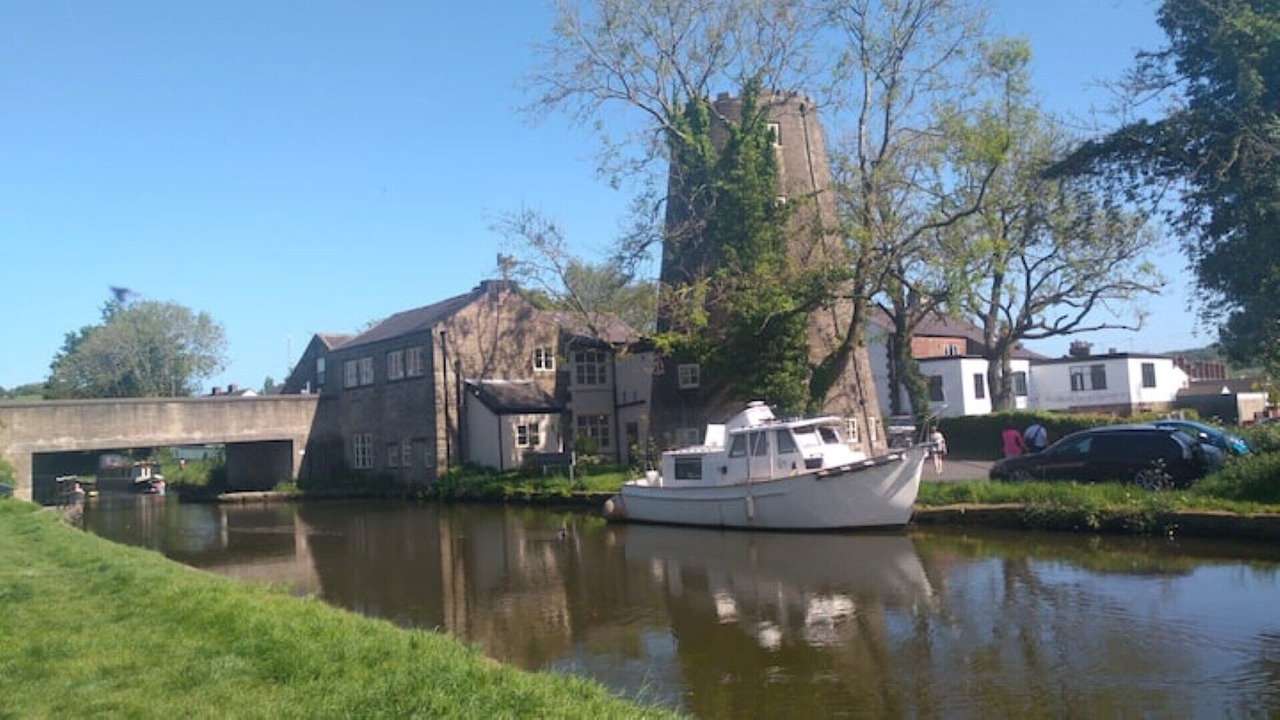 Photo of Others in Parbold