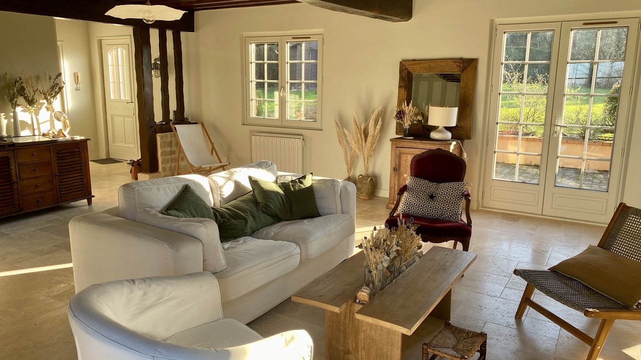 Photo of Livingroom in Gonneville-sur-Mer