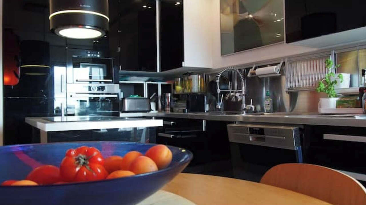 Photo of Kitchen in Porte-Saint-Martin