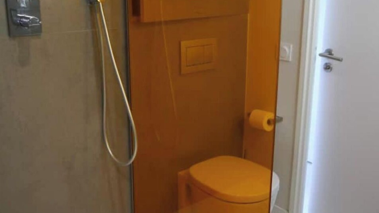 Photo of Bathroom in Porte-Saint-Martin