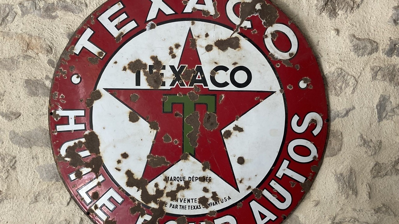 Photo of Others in Avallon