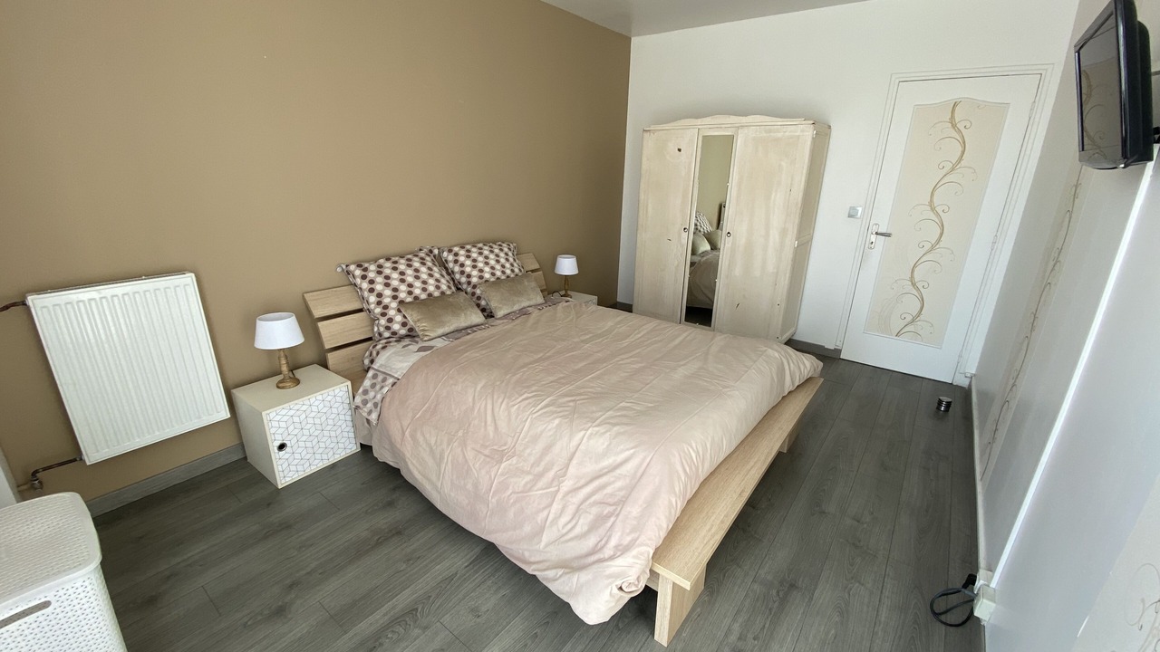 Photo of Bedroom in La Chapelle-Saint-Mesmin