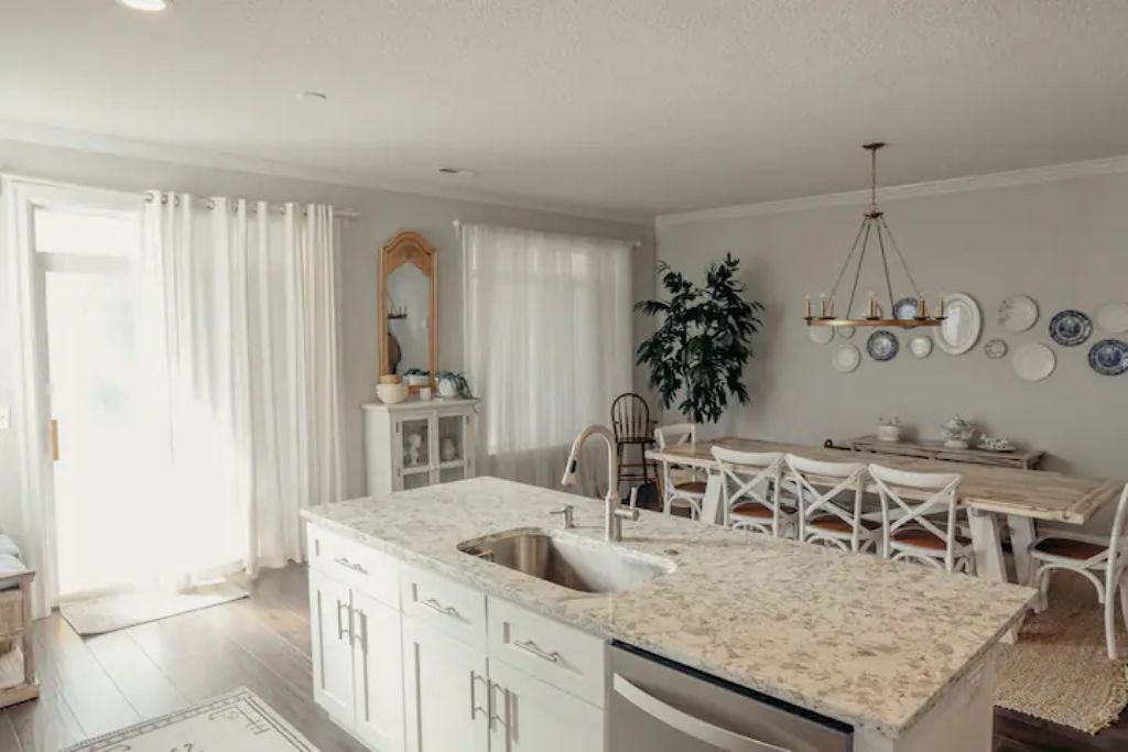 Photo of Others in Five Corners