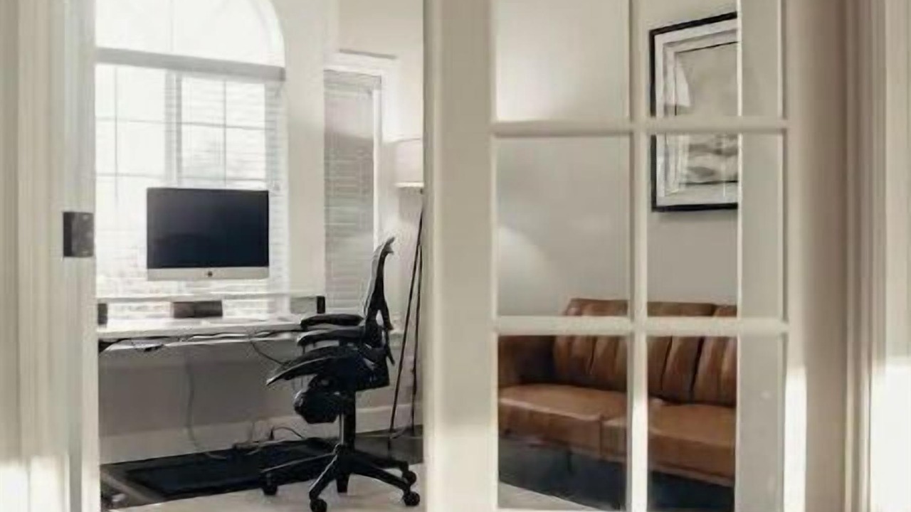 Photo of Others in Five Corners