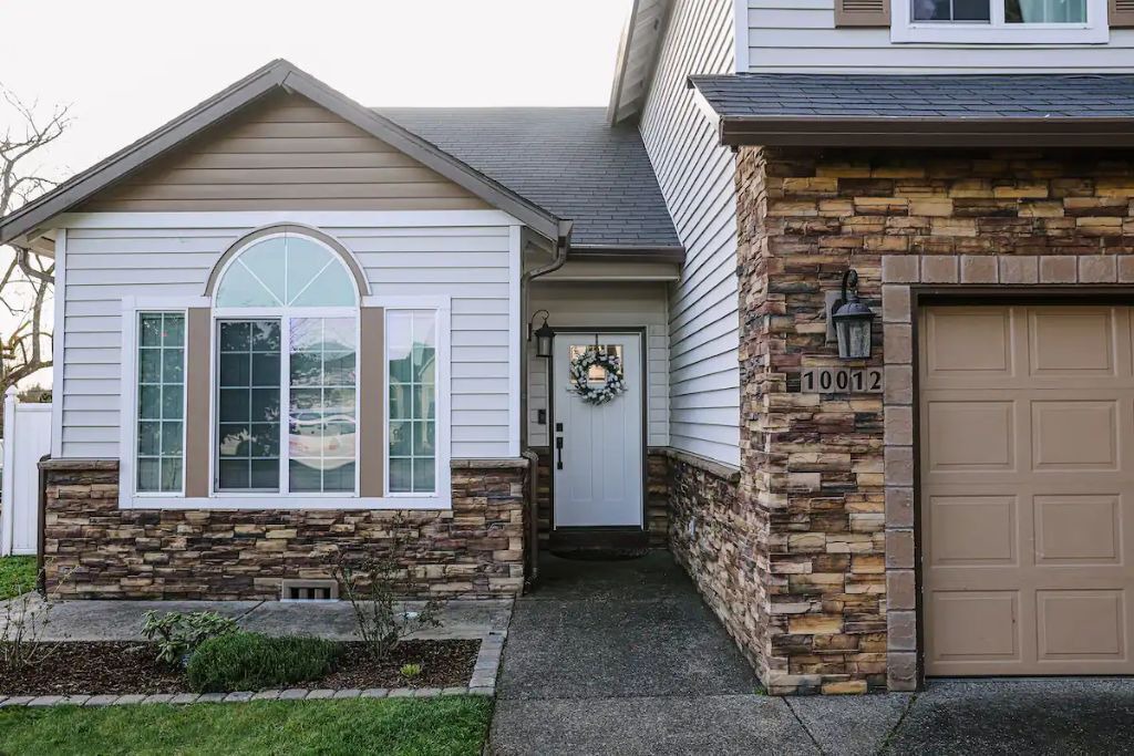 Photo of Outdoor in Five Corners