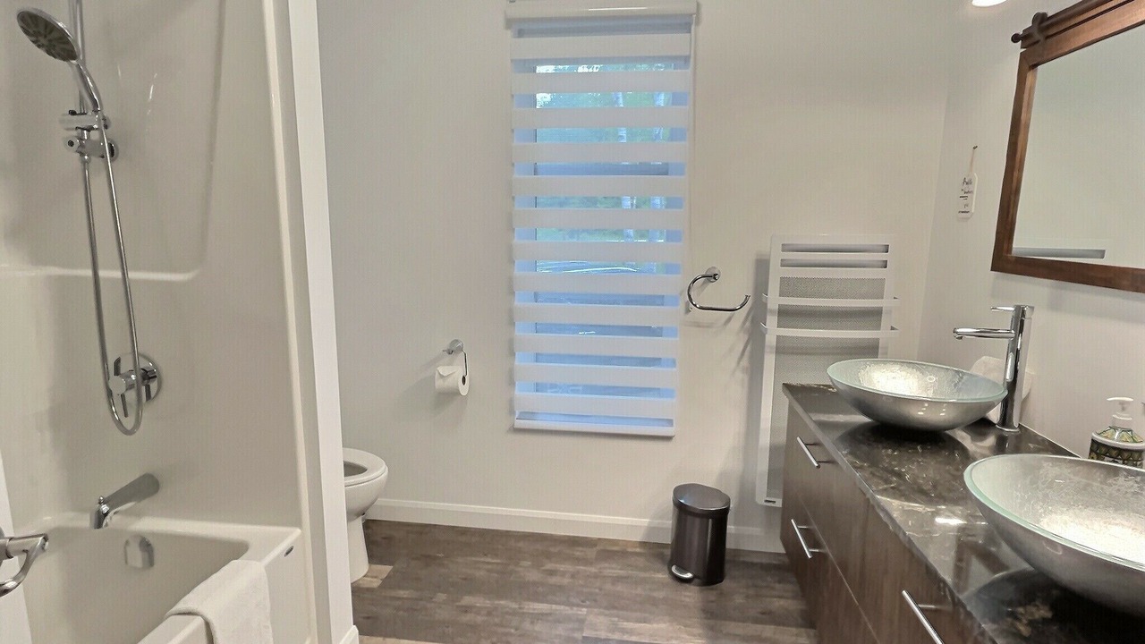 Photo of Bathroom in Petite-Riviere-Saint-Francois