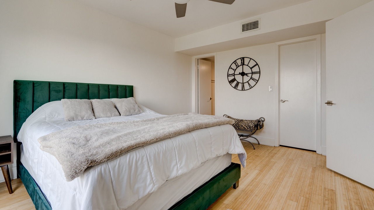 Photo of Bedroom in Redmont Park