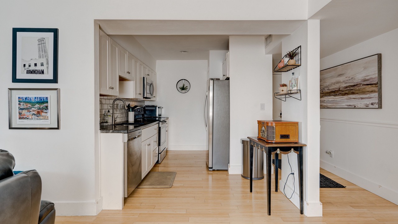 Photo of Kitchen in Redmont Park