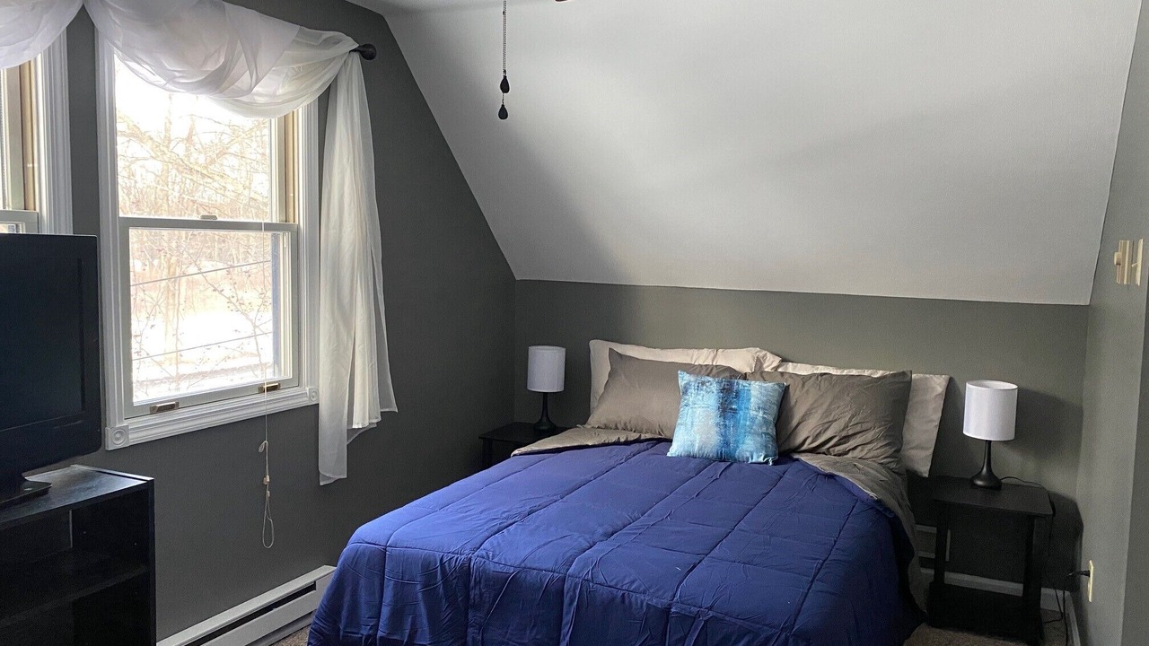 Photo of Bedroom in Blossvale