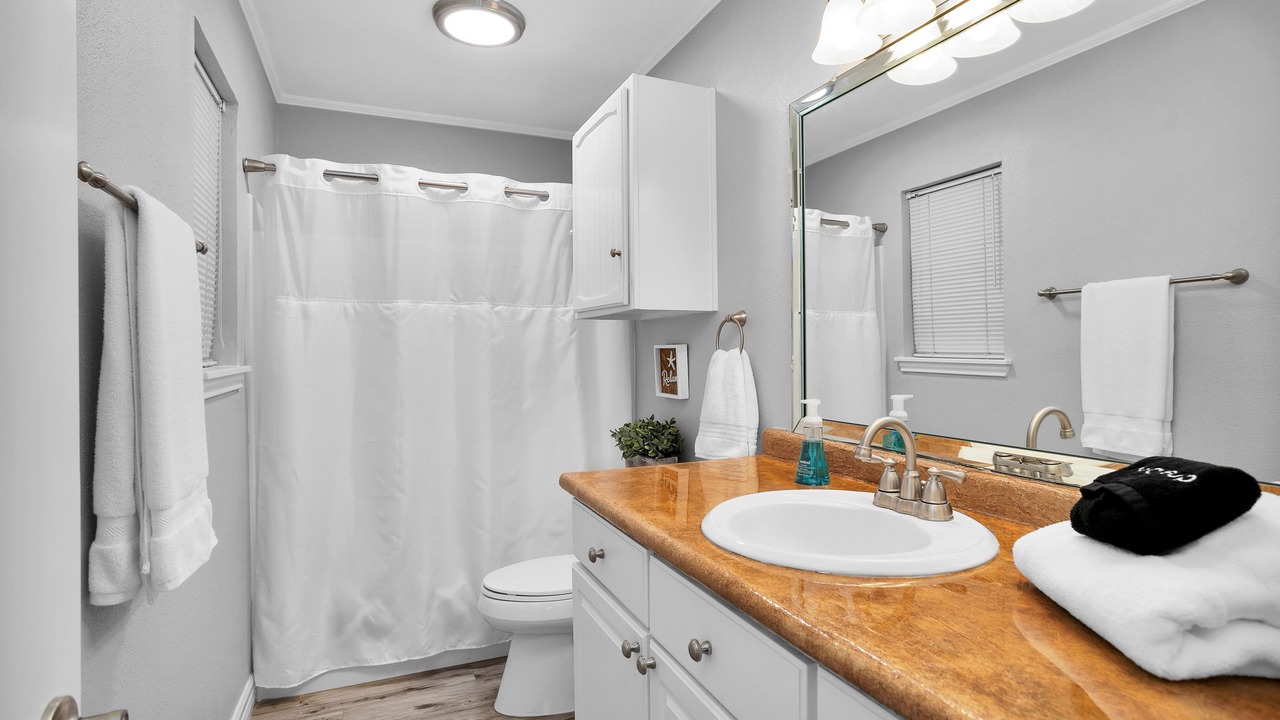 Photo of Bathroom in April Sound