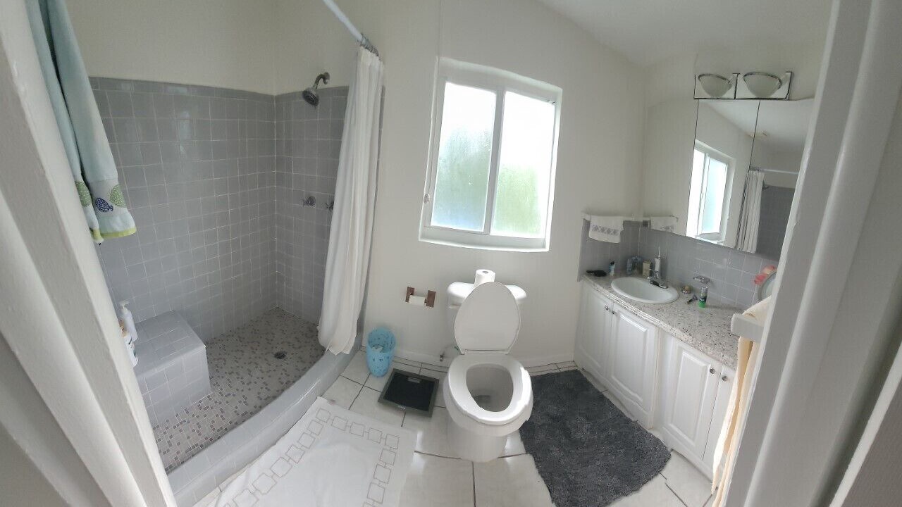 Photo of Bathroom in Upper Matecumbe Key