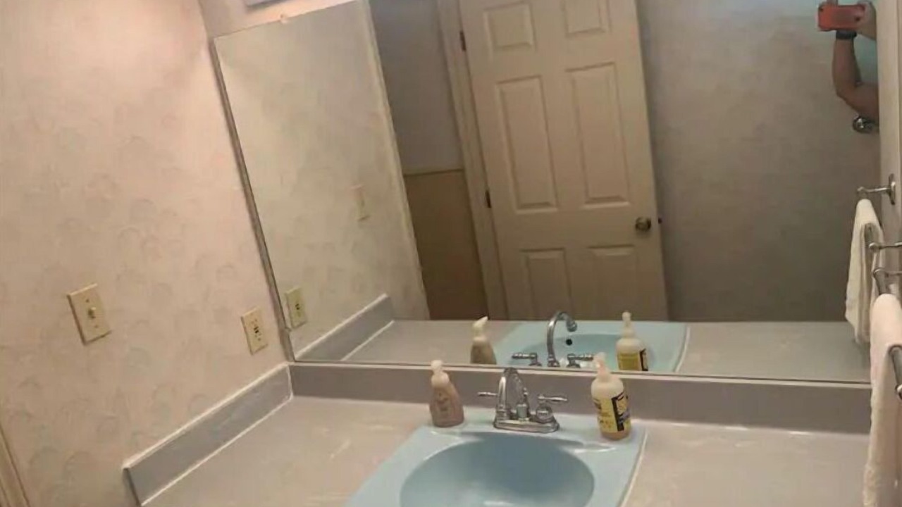 Photo of Bathroom in Gonzales