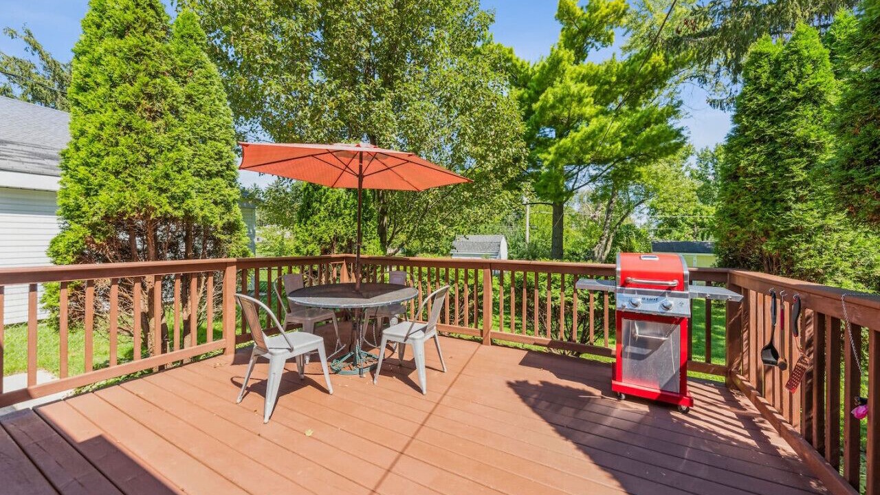 Photo of Outdoor in Grayslake