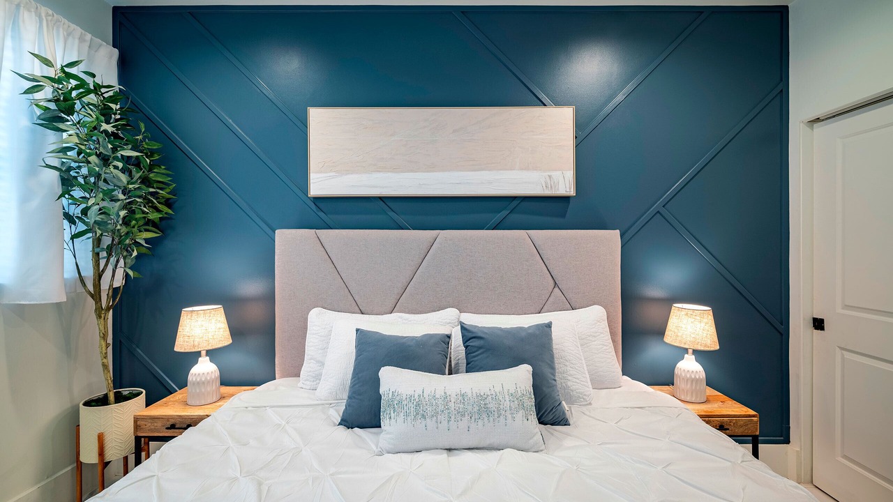 Photo of Bedroom in Midtown