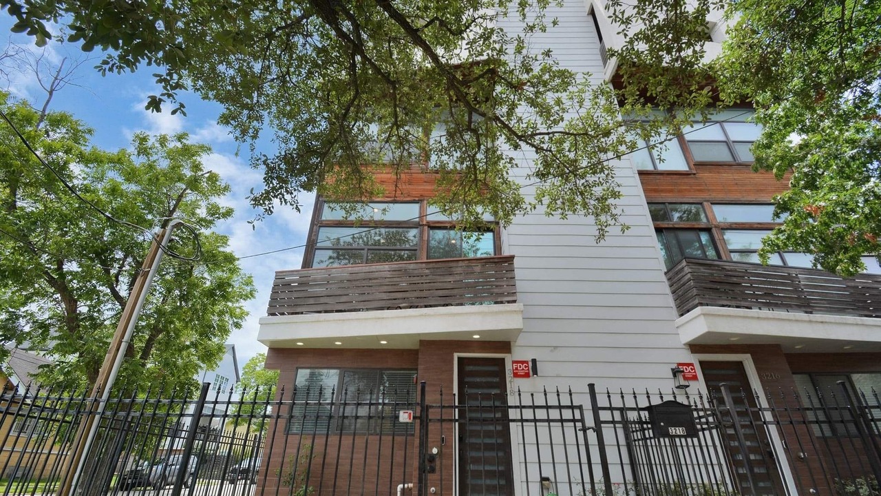 Photo of Outdoor in Midtown