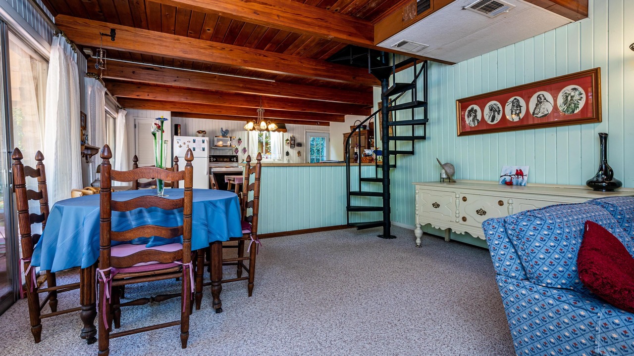 Photo of Others in Helmsburg