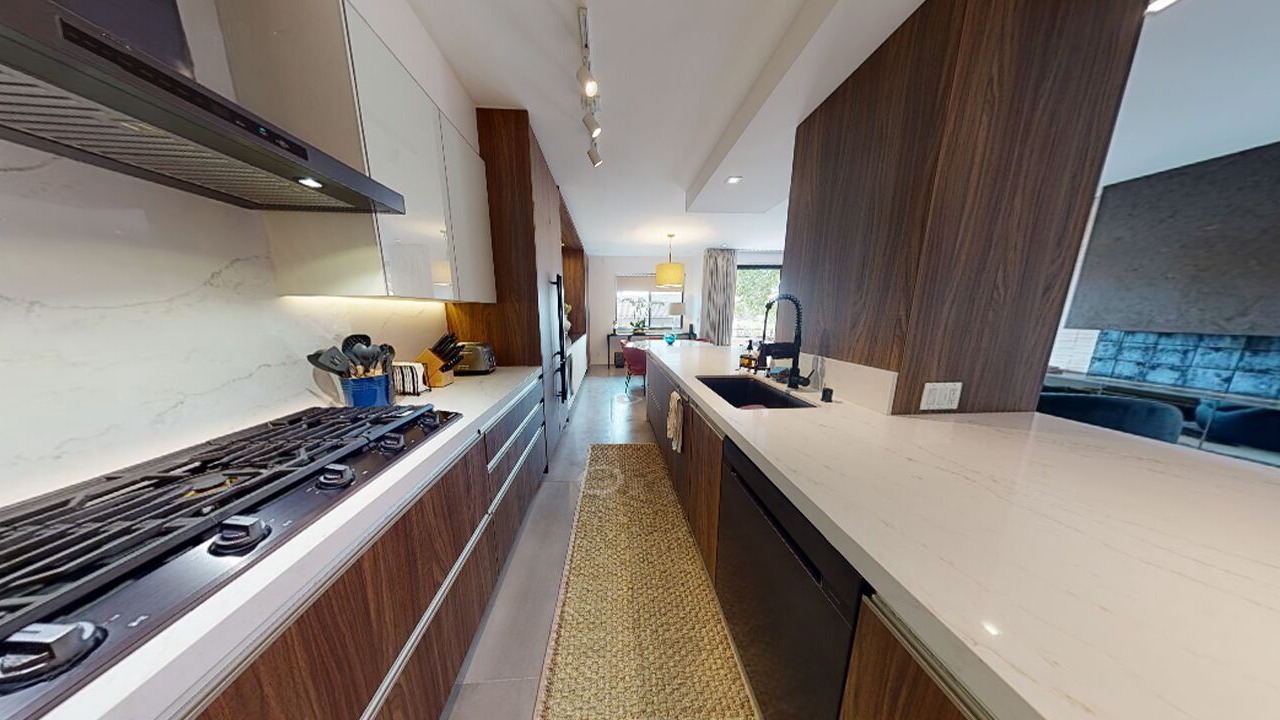 Photo of Kitchen in Pico - Robertson