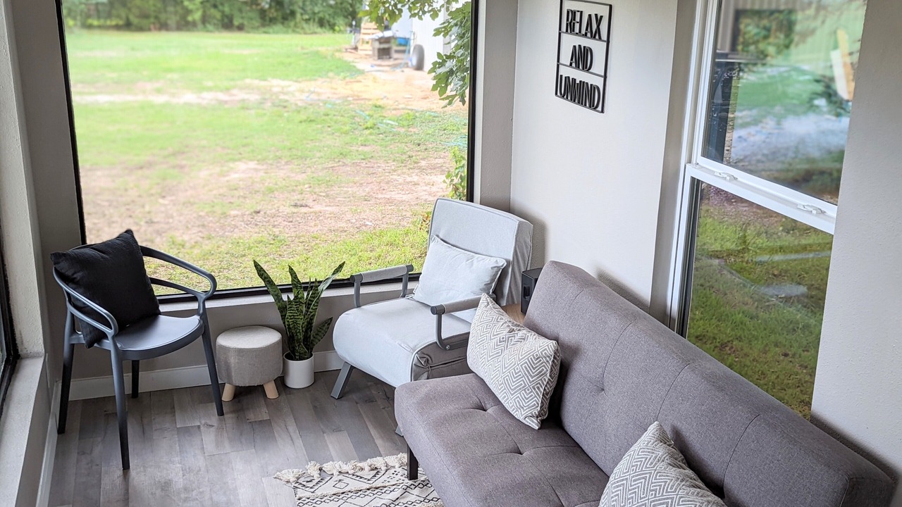 Photo of Livingroom in New Waverly