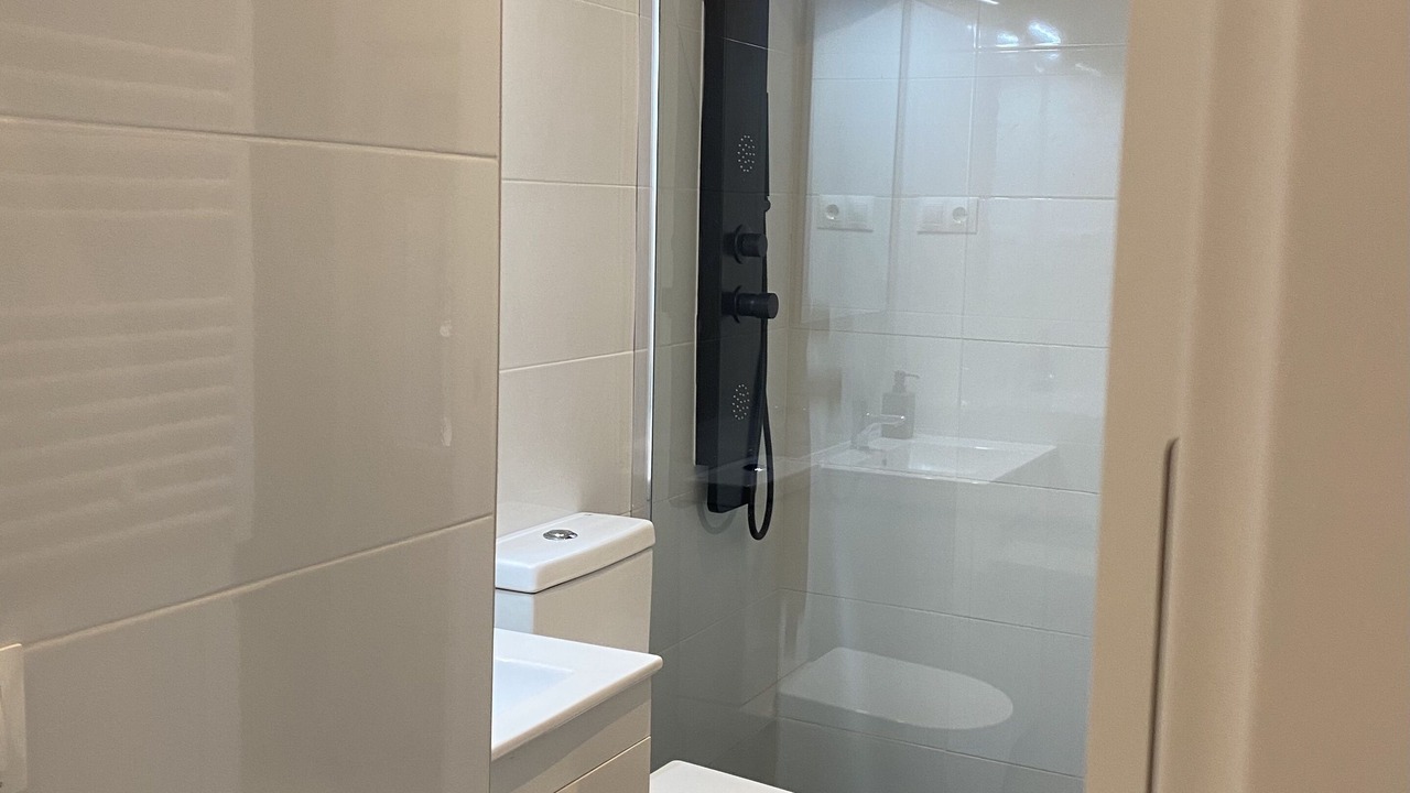 Photo of Bathroom in Atocha