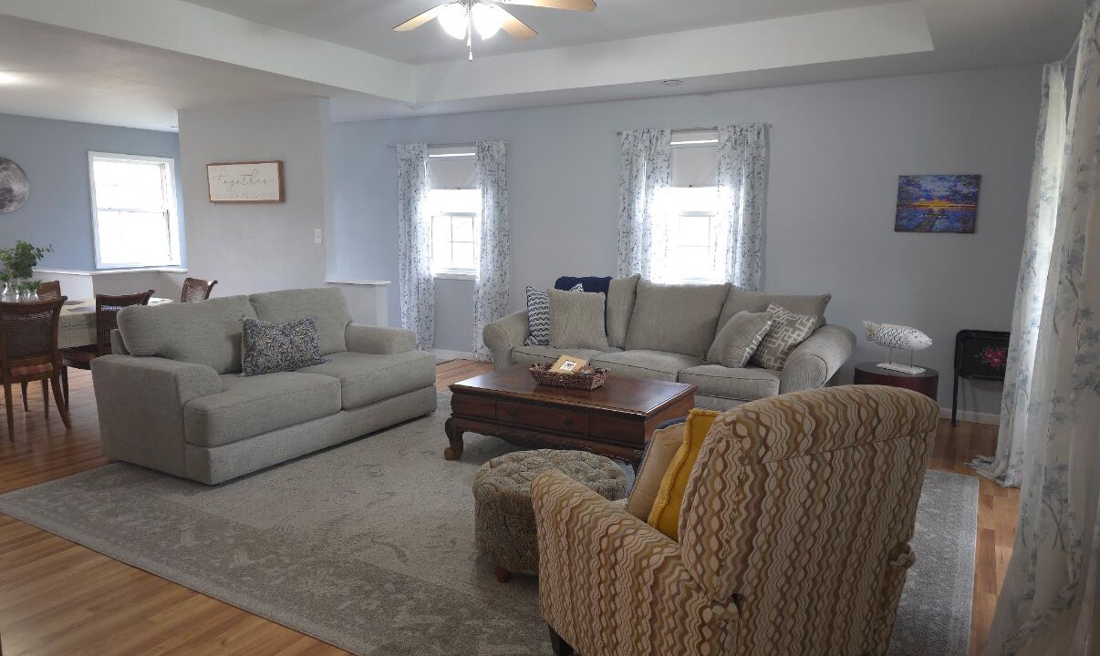 Photo of Livingroom in Camdenton