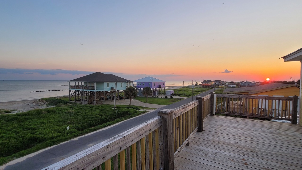 Photo of Patio Balcony in Lakeview  Jefferson County