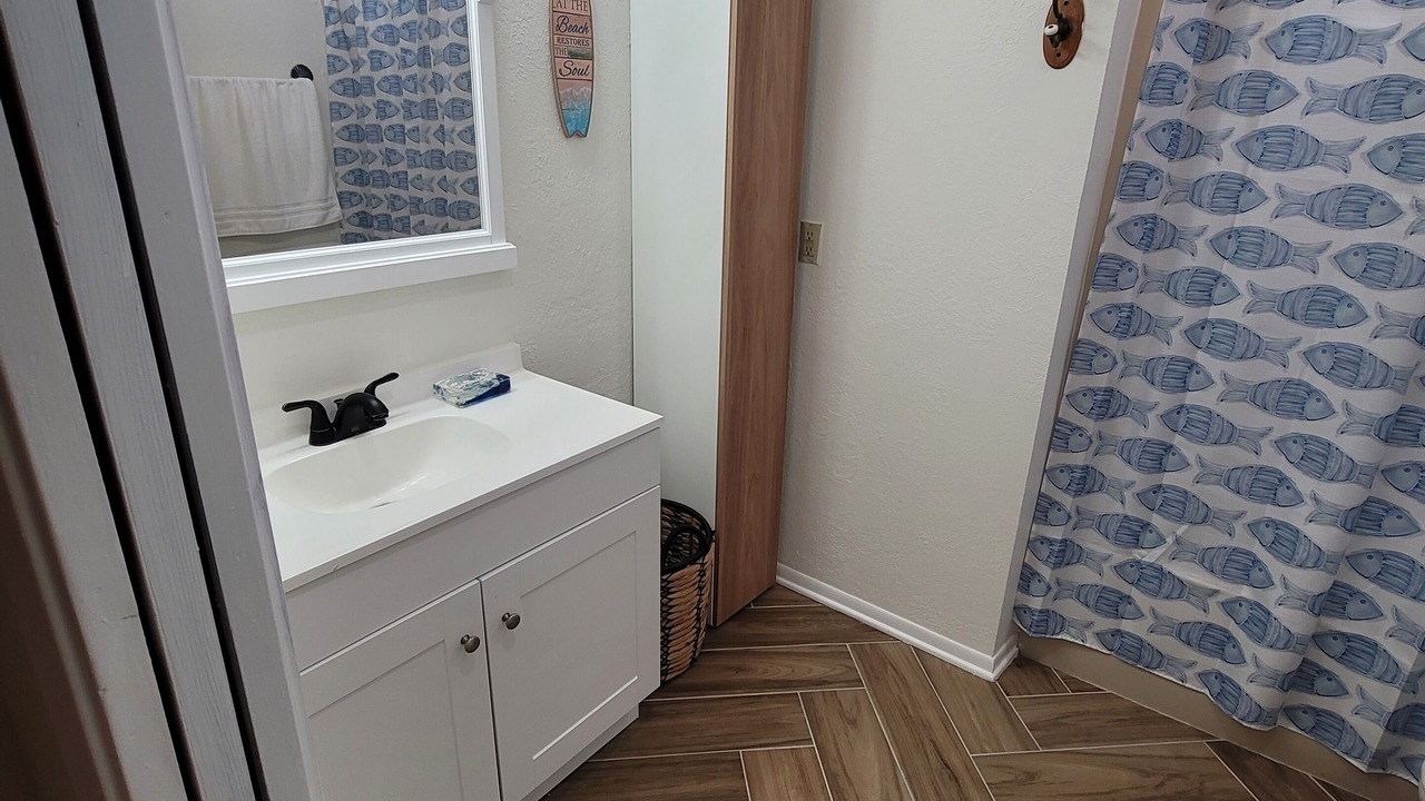 Photo of Bathroom in Lakeview  Jefferson County