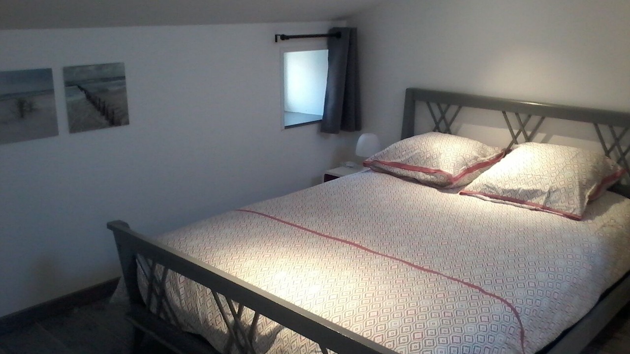 Photo of Bedroom in Pons