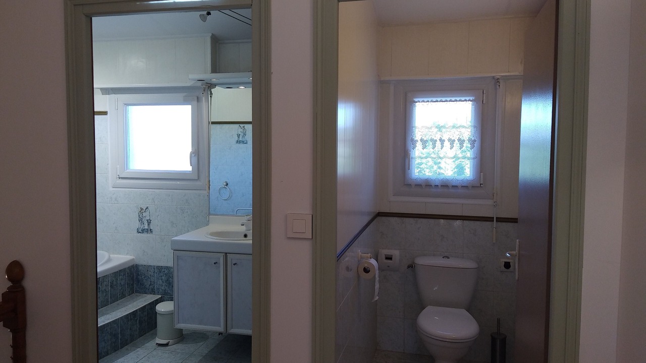 Photo of Bathroom in Pons