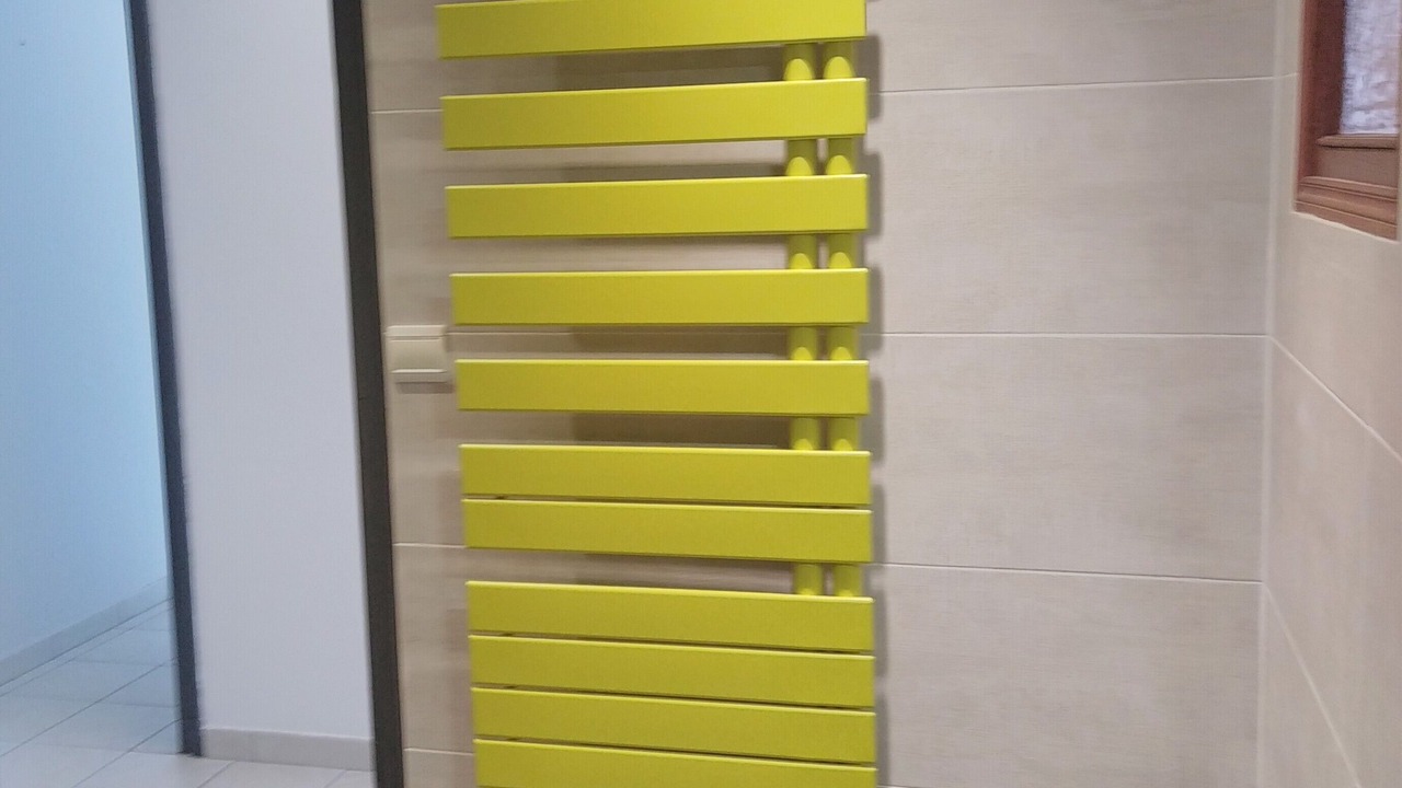 Photo of Others in Pons