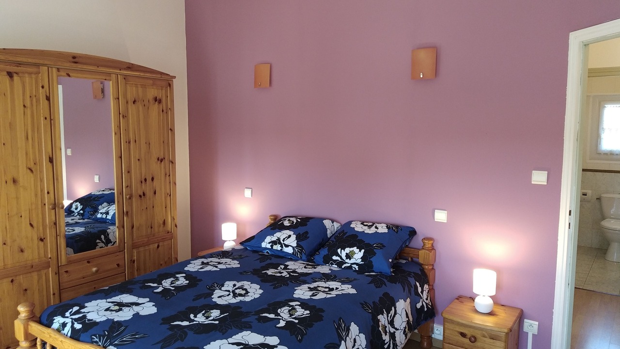 Photo of Bedroom in Pons