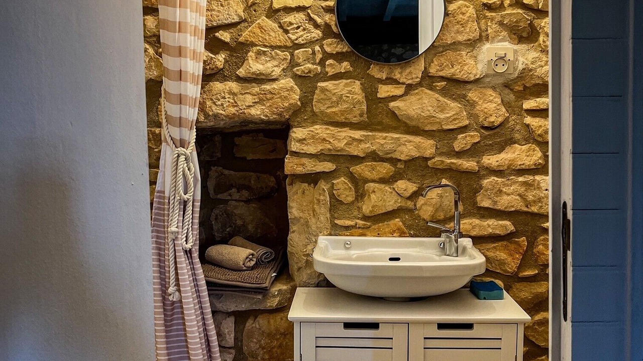 Photo of Bathroom in Rochegude