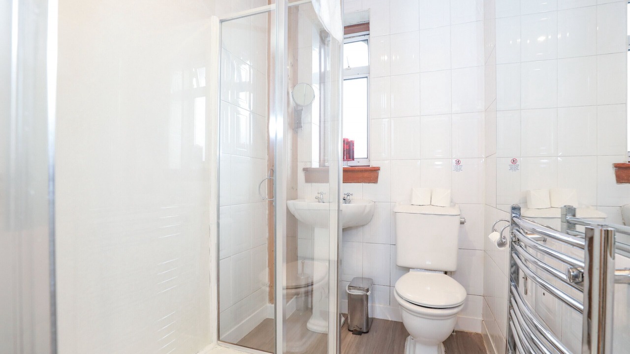 Photo of Bathroom in Gilmerton